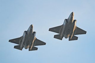 f35